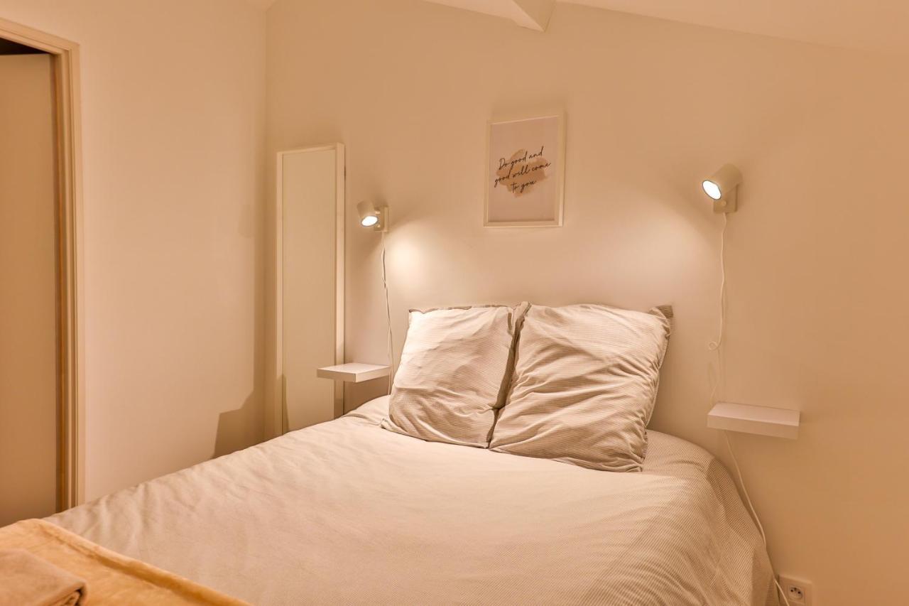 Le Mimosa #Netflix #Centre-Ville Cognac Extérieur photo