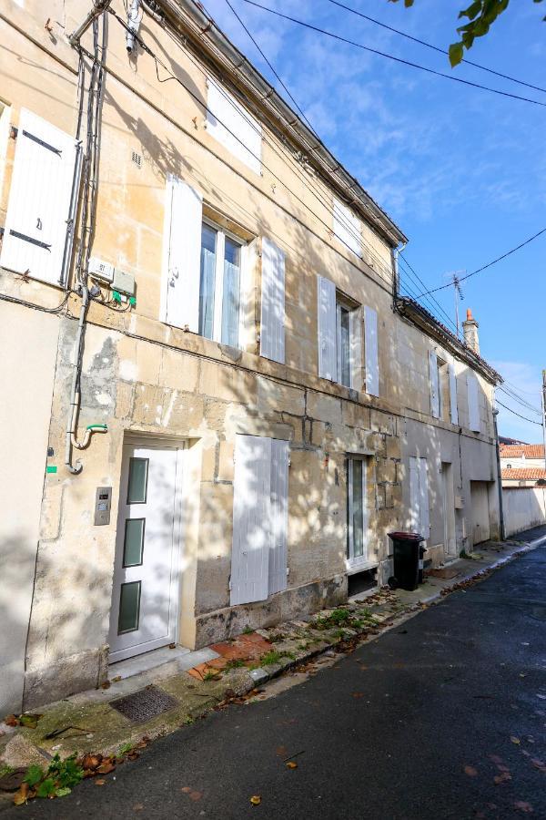 Le Mimosa #Netflix #Centre-Ville Cognac Extérieur photo